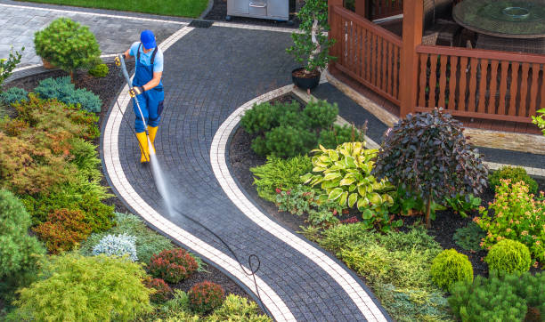 Best Roof Pressure Washing  in Como, MS